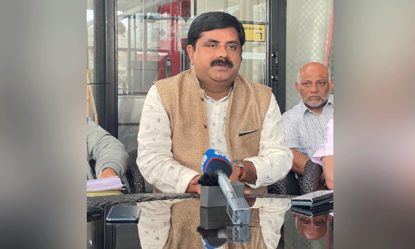 ചോ​ദ്യ​പേ​പ്പ​ർ ചോ​ർ​ച്ച; പി​ന്നി​ൽ സി.​പി.​എം, ജു​ഡീ​ഷ്യ​ൽ അ​ന്വേ​ഷ​ണം വേ​ണം -കെ. ​പ്ര​വീ​ൺ കു​മാ​ർ