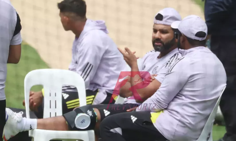 കാലിന് പരിക്കേറ്റു; രോഹിത് ശർമ്മ അടുത്ത മത്സരത്തിൽ കളിക്കുന്ന കാര്യം സംശയത്തിൽ