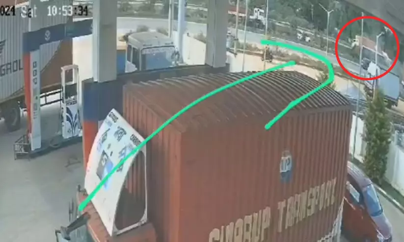 neelamangala accident 098987 neelamangala accident 098987