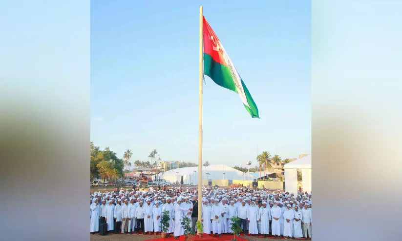 എസ്.വൈ.എസ് കേരള യുവജന സമ്മേളനത്തിന് പ്രൗഢോജ്വല തുടക്കം എസ്.വൈ.എസ് കേരള യുവജന സമ്മേളനത്തിന് പ്രൗഢോജ്വല തുടക്കം