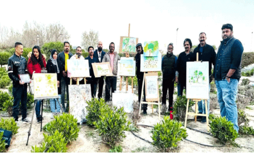 വ​ര​യി​ൽ പ്ര​കൃ​തി​യെ നി​റ​മ​ണി​യി​ച്ച് ‘വി​ന്റ​ർ കാ​ൻ​വാ​സ്’