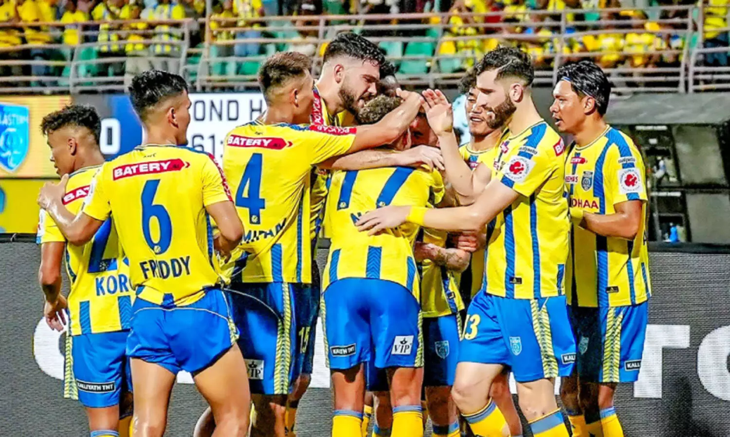 കെടാതെ കാക്കണം കലൂരിലെ കനൽ; ബ്ലാസ്റ്റേഴ്സിന് ഇനിയുമേറ‍െ കടമ്പകൾ താണ്ടാനുണ്ട്