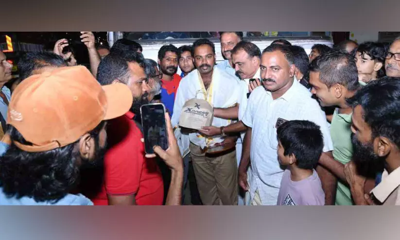 ഡ്രൈവറുടെ മനഃസാന്നിധ്യം; 11കാരൻ അത്ഭുതകരമായി രക്ഷപ്പെട്ടു