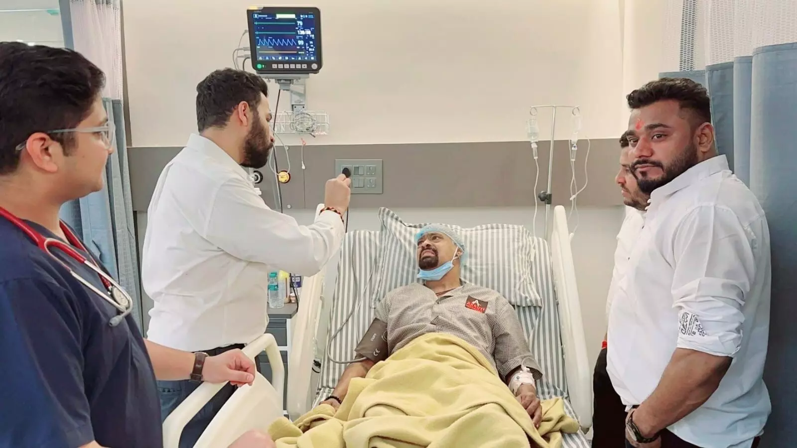 ആരോഗ്യനില മോശമായി; മുൻ ഇന്ത്യൻ ക്രിക്കറ്റ് താരം കാംബ്ലി തീവ്രപരിചരണ വിഭാഗത്തിൽ