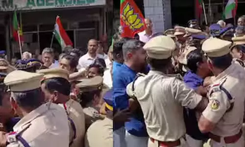 അവിശ്വാസ പ്രമേയം: തൃപ്പൂണിത്തുറ നഗരസഭയിൽ കോൺഗ്രസ് -ബി.ജെ.പി പ്രവർത്തകർ തമ്മിൽ വാക്കേറ്റം