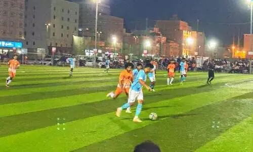 അബീർ എക്‌സ്പ്രസ് പ്രവാസി ചാമ്പ്യൻസ് ട്രോഫി; സബീൻ എഫ്.സി, ബ്ലാസ്റ്റേഴ്‌സ് എഫ്.സി ഫൈനലിൽ