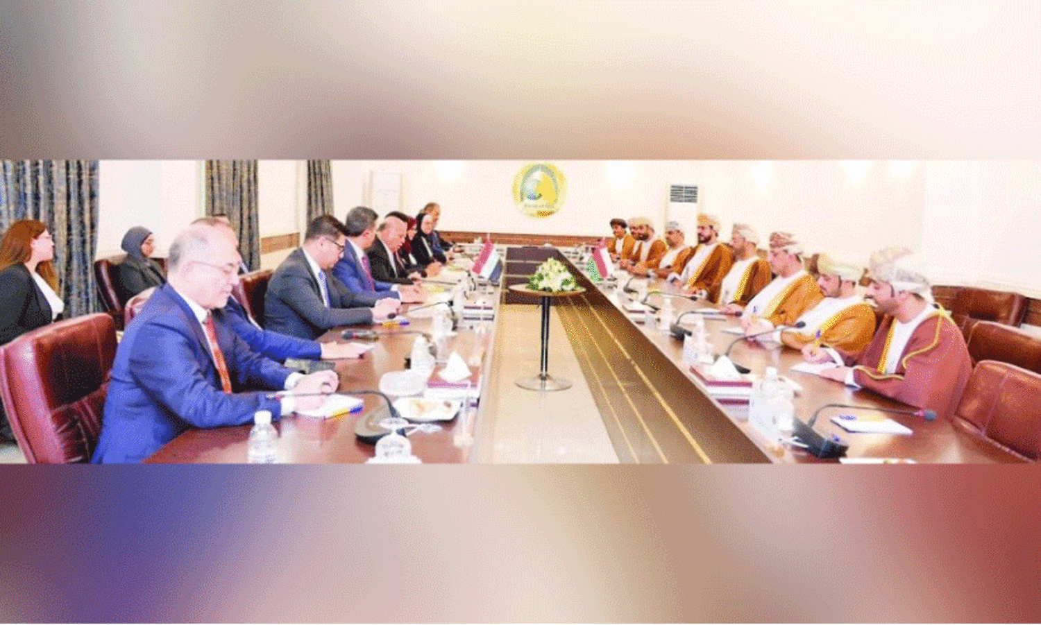 സ​ഹ​ക​ര​ണം ശ​ക്തി​പ്പെ​ടു​ത്താ​ൻ ഒ​മാ​നും ഇ​റാ​ഖും