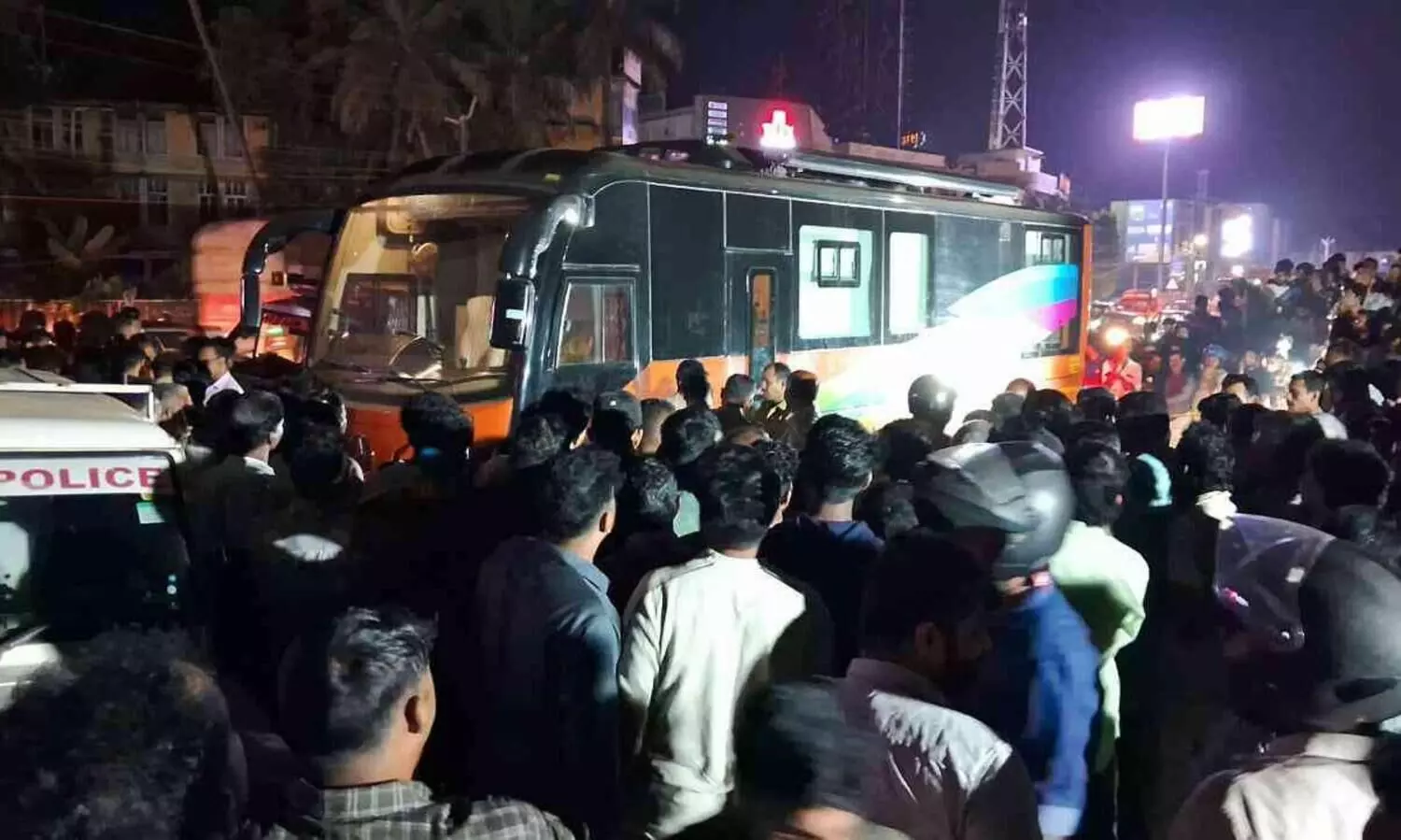 vatakara caravan98797 .jpg