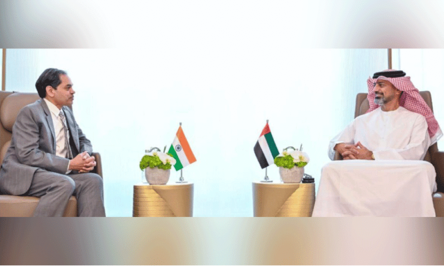 ഇ​ന്ത്യ​ൻ അം​ബാ​സ​ഡ​ർ അ​ജ്​​മാ​ൻ കി​രീ​ടാ​വ​കാ​ശി​യു​മാ​യി കൂ​ടി​ക്കാ​ഴ്ച ന​ട​ത്തി