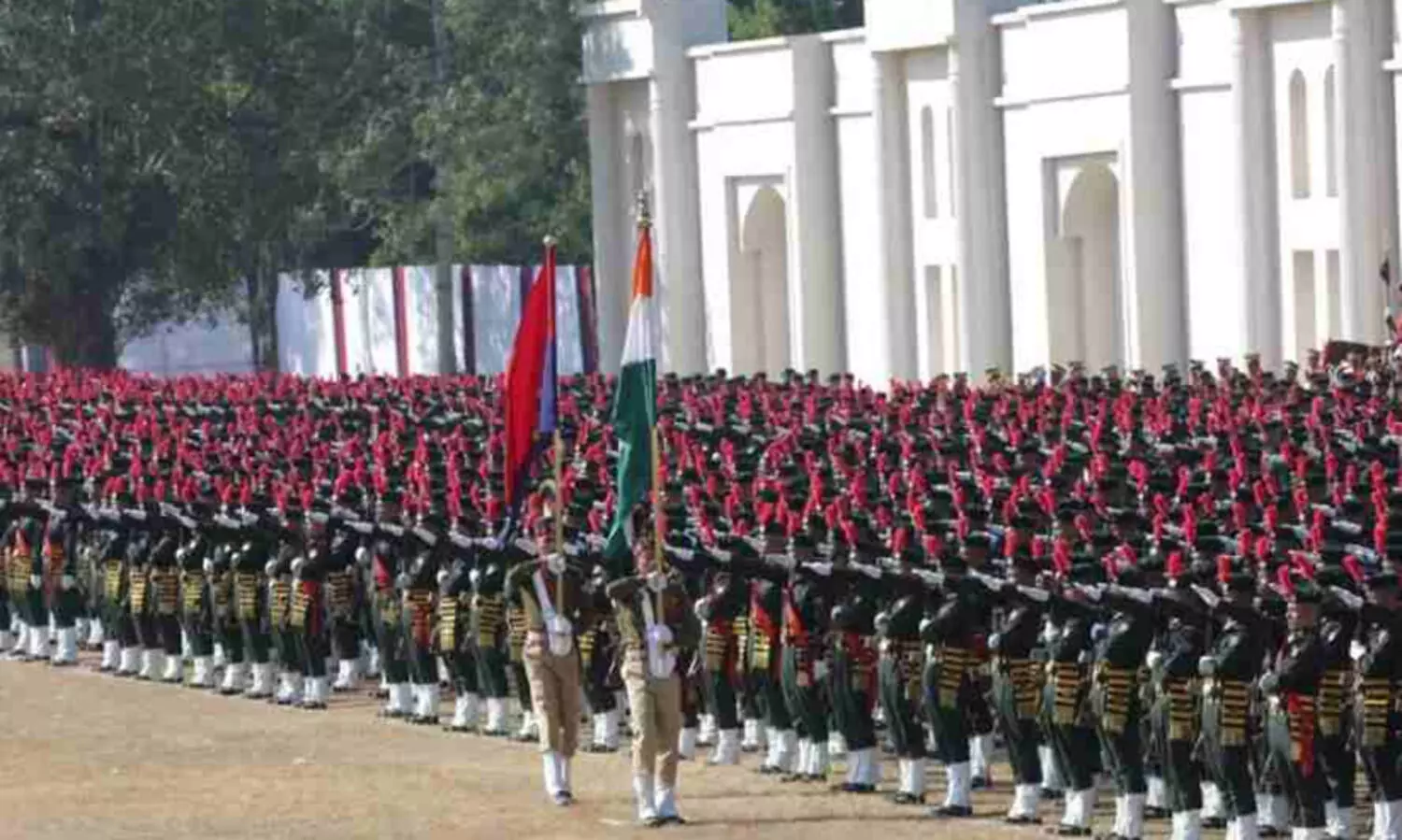 ‘ഇവിടെ ഞങ്ങൾ ഒരുമിച്ചുണ്ടുറങ്ങി, നാട്ടിൽ ഒത്തുപോവുമെന്ന് തോന്നുന്നില്ല’; പൊലീസ് പരിശീലന ക്യാമ്പിനൊടുവിൽ വിഭജന ഭീതി പങ്കുവെച്ച് മെയ്തി,കുക്കി യുവാക്കൾ