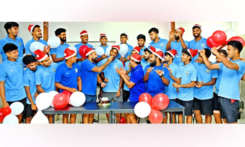 സന്തോഷ് ട്രോഫിയിൽ തുടരട്ടെ കേ​ര​ള ക​രോ​ൾ