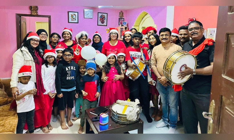 ഇന്ത്യൻ മഹിളാ അസോസിയേഷന് ക്രിസ്മസ് കരോൾ സംഘടിപ്പിച്ചു ഇന്ത്യൻ മഹിളാ അസോസിയേഷന് ക്രിസ്മസ് കരോൾ സംഘടിപ്പിച്ചു