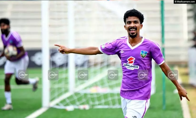 89ാം മിനിറ്റിൽ വലകുലുക്കി ഗിൽബർട്ട്; തമിഴ്നാടുമായി സമനില പിടിച്ച് കേരളം