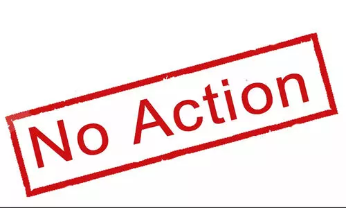 പാ​ലി​യേ​ക്ക​ര ടോ​ൾ പ്ലാ​സ​ ശു​ചി​മു​റി മാ​ലി​ന്യം പാ​ട​ത്തേ​ക്ക് ഒ​ഴു​ക്കി;​ അ​ധി​കൃ​ത​ർ ന​ട​പ​ടി​യെ​ടു​ക്കു​ന്നി​ല്ലെ​ന്ന് നാ​ട്ടു​കാ​ർ