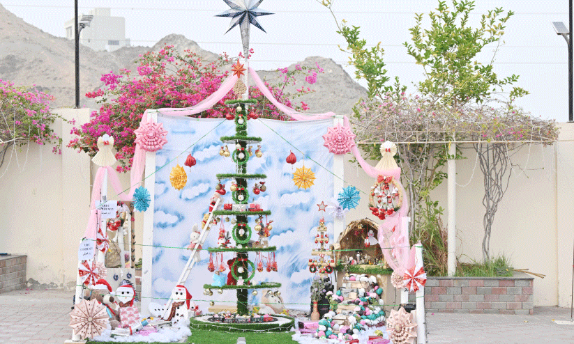 ന​ക്ഷ​ത്ര​ത്തി​ള​ക്ക​ത്തി​ൽ ഇ​ന്ന് ​ക്രി​സ്മ​സ്   ആ​ഘോ​ഷം