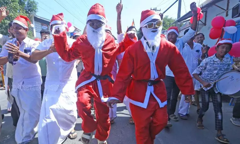 തൃശൂരിൽ ക്രിസ്മസ് ആഘോഷം ത‍ടഞ്ഞ എസ്.ഐക്കെതിരെ നടപടി ആവശ്യപ്പെട്ട് സി.പി.എം രംഗത്ത്