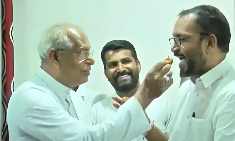 തൃശൂർ അതിരൂപതാ ആസ്ഥാനത്തെത്തി ബിഷപ്പിനെ കണ്ട് കെ. സുരേന്ദ്രൻ; സന്ദർശനം കുട്ടികളുടെ ക്രിസ്മസ് ആഘോഷം തടഞ്ഞതിനിടെ