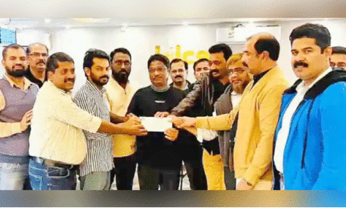 Amount collected by Jubail Malayali Samajam for Abhilashs family hand over