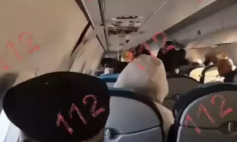 അസർബൈജാൻ അപകടം: വിമാനത്തിനുള്ളിൽ നിന്നുള്ള ദൃശ്യങ്ങൾ പുറത്ത് -VIDEO