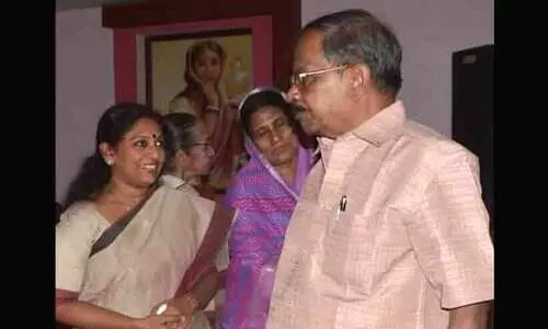 എം.ടി എന്ന രണ്ടക്ഷരം മാത്രം മതി ഒരു പുസ്തകം വായിക്കാനും സിനിമ കാണാനും- കെ.ആർ മീര