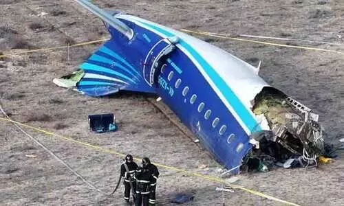 Russian missile caused Azerbaijan Airlines crash