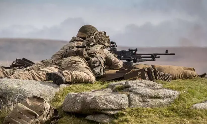 ബ്രിട്ടീഷ് പ്രതിരോധ മന്ത്രാലയത്തിൽനിന്ന് ആയുധങ്ങളും കമ്പ്യൂട്ടറുകളും കാണാതായി; നഷ്ടപ്പെട്ടവയിൽ മെഷീൻ ഗണ്ണും തോക്കുകളും ബ്രിട്ടീഷ് പ്രതിരോധ മന്ത്രാലയത്തിൽനിന്ന് ആയുധങ്ങളും കമ്പ്യൂട്ടറുകളും കാണാതായി; നഷ്ടപ്പെട്ടവയിൽ മെഷീൻ ഗണ്ണും തോക്കുകളും