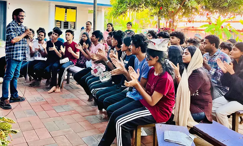 കഥകളിൽ കാര്യം പറഞ്ഞ് എൻ.എസ്.എസ് ക്യാമ്പ്