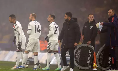 വീണ്ടും തോറ്റു, അമോറിം വന്നിട്ടും രക്ഷയില്ലാതെ യുനൈറ്റഡ്; ഒരു മാറ്റവുമില്ലാതെ സിറ്റി