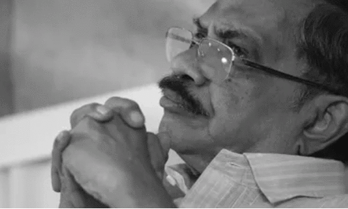 അ​ക്ഷ​ര​ങ്ങ​ളു​ടെ കു​ല​പ​തി​