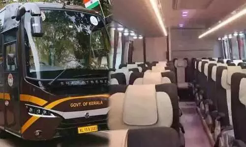 ടിക്കറ്റ് നിരക്ക് കുറച്ച് നവകേരള ബസ് വീണ്ടും നിരത്തിലേക്ക്; സീറ്റുകൾ കൂട്ടി