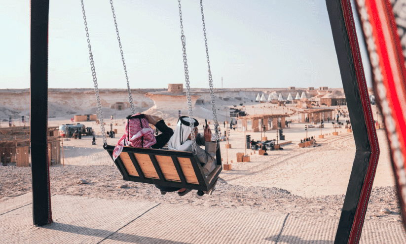 തിരക്കേറി; റാസ് അബ്രൂഖ് പ്രവർത്തന സമയം ദീർഘിപ്പിച്ചു