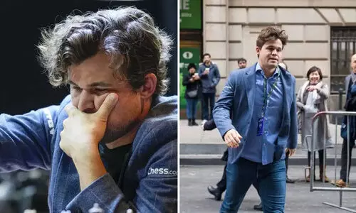 ജീൻസ് ധരിച്ചെത്തി, മാറ്റാൻ ആവശ്യപ്പെട്ടെങ്കിലും കാൾസൺ വഴങ്ങിയില്ല; ലോക റാപിഡ് ചെസ് ചാമ്പ്യൻഷിപ്പിൽനിന്ന് അയോഗ്യനാക്കി