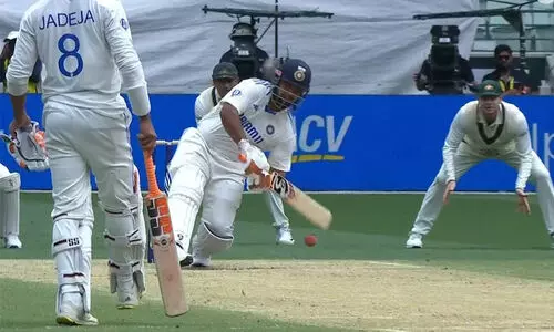 സ്റ്റുപിഡ്, സ്റ്റുപിഡ്, സ്റ്റുപ്പിഡ്; ഋഷഭ് പന്തിനെ വിമർശിച്ച് ഗവാസ്കർ