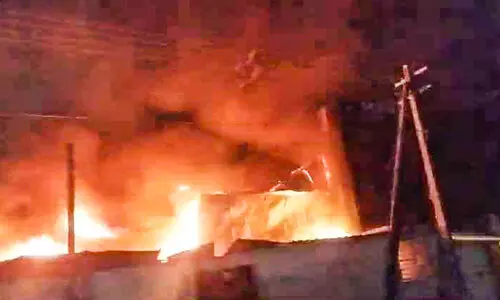 കൊച്ചുവേളി ഇന്‍ഡസ്ട്രിയല്‍ ഏരിയയിലെ തീപിടിത്തം: 10 ലക്ഷത്തിന്‍റെ നഷ്ടം