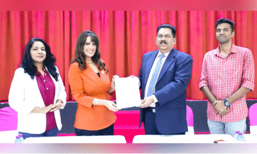 ബ​ഹ്റൈ​ൻ യോ​ഗ ക​മ്മി​റ്റി​യും ബി.​എം.​സി​യും ധാ​ര​ണ​പ​ത്ര​ത്തി​ൽ ഒ​പ്പു​വെ​ച്ചു