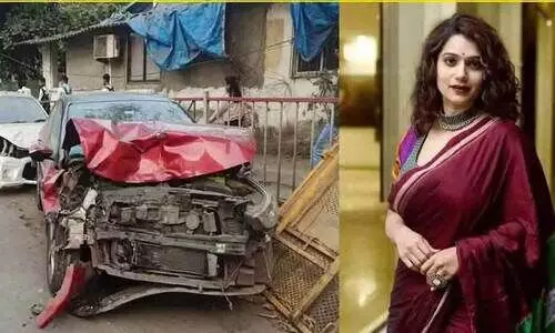 മറാത്തി നടി ഊര്‍മിള കൊട്ടാരെയുടെ കാര്‍ തൊഴിലാളികൾക്കിടയിലേക്ക് പാഞ്ഞുകയറി; ഒരു മരണം