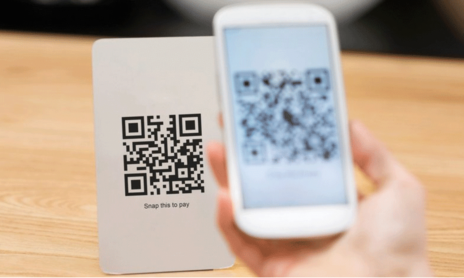 പേടിഎം സ്റ്റിക്കറിന് മീതെ മറ്റൊരു ക്യുആർ കോഡ്; കാന്റീന്‍ ജീവനക്കാരെ പറ്റിച്ച് പണം തട്ടി