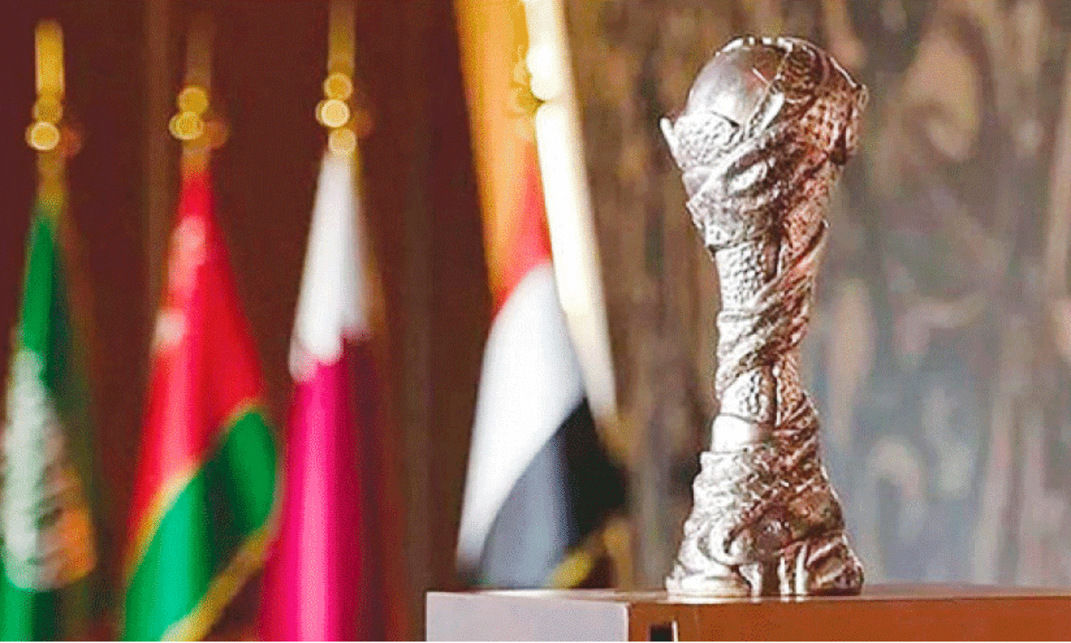 കു​വൈ​ത്ത് താ​ര​ങ്ങ​ൾ​ക്ക് കൈ​നി​റ​യെ പാ​രി​തോ​ഷി​കം