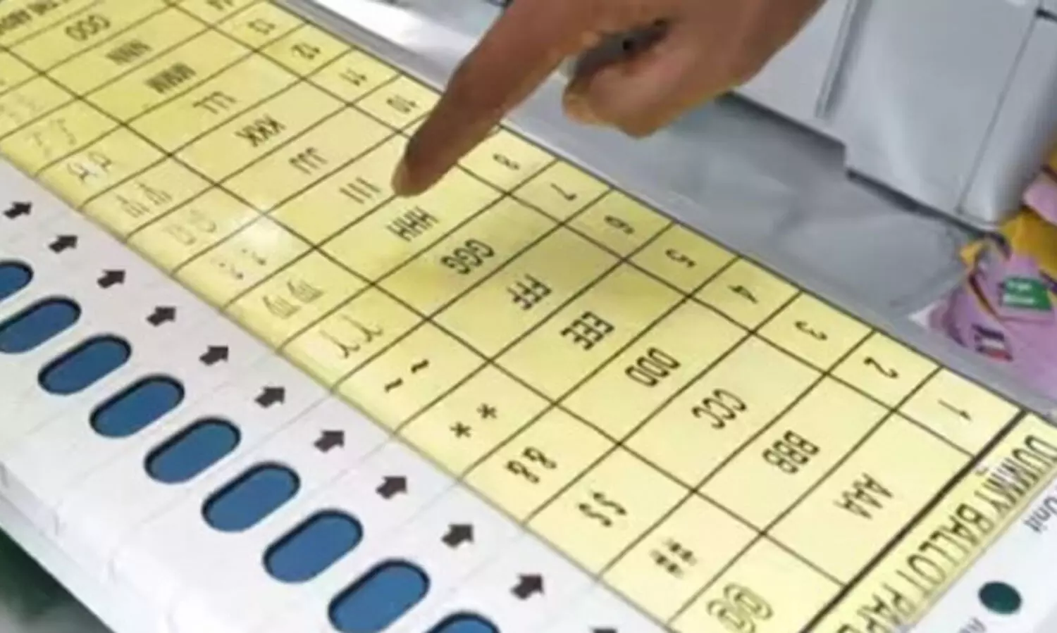 വോട്ടർമാരുടെ ലിംഗാനുപാതത്തിൽ കേരളം ഇന്ത്യയിൽ രണ്ടാമത്; വിദേശ വോട്ടർമാരിലും കേരളം മുന്നിൽ