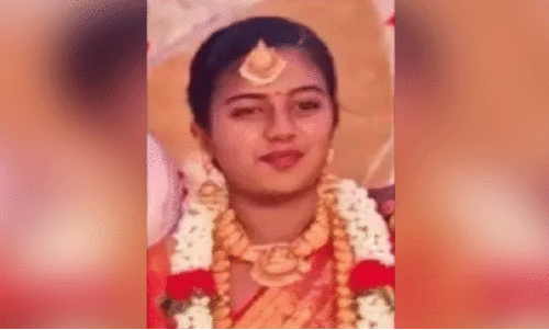 ന​വ​വ​ധു ജീ​വ​നൊ​ടു​ക്കി​യ നി​ല​യി​ൽ