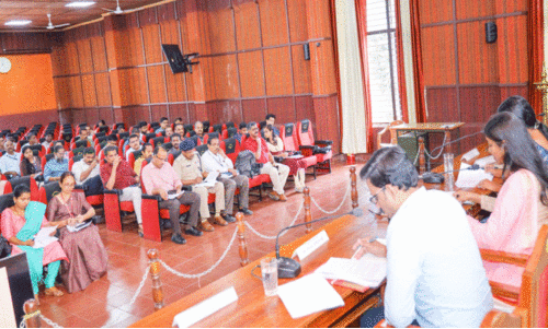 ഇ​ടു​ക്കി ജില്ല വികസന സമിതി യോഗം; ഏലം കർഷകർക്കുണ്ടായത്​ 10.93 കോടിയുടെ നാശം