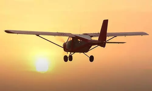 റാസൽഖൈമയിൽ ചെറുവിമാനം തകർന്ന് ഇന്ത്യക്കാരനടക്കം രണ്ടു മരണം