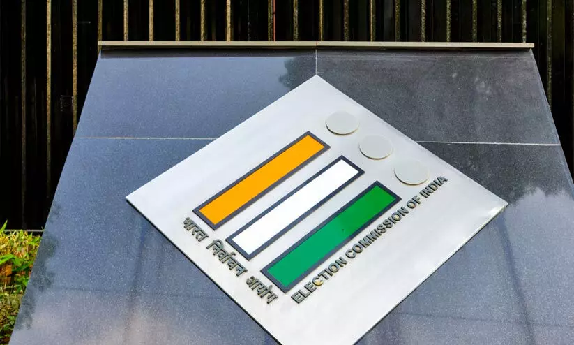 തെരഞ്ഞെടുപ്പിൽ വിദേശ വോട്ടർമാരുടെ മോശം പങ്കാളിത്തം ചൂണ്ടിക്കാട്ടി കമീഷൻ കണക്കുകൾ; ഏറ്റവും കൂടുതൽ വോട്ടു ചെയ്തത് മലയാളി പ്രവാസികൾ