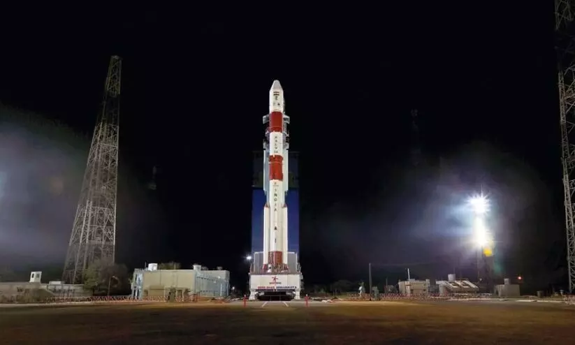 ബഹിരാകാശത്ത് ‘ട്രാഫിക് ജാം’; സ്പേഡ്എക്സ് ലോഞ്ച് രണ്ട് മിനിറ്റ് മാറ്റി ഐ.എസ്.ആർ.ഒ ബഹിരാകാശത്ത് ‘ട്രാഫിക് ജാം’; സ്പേഡ്എക്സ് ലോഞ്ച് രണ്ട് മിനിറ്റ് മാറ്റി ഐ.എസ്.ആർ.ഒ