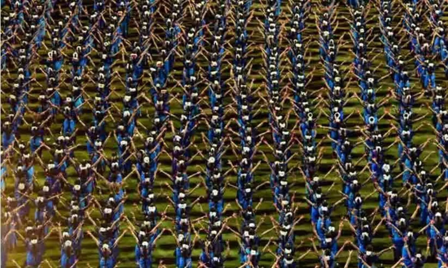 സാരി നൽകിയത് 390 രൂപക്ക്, സംഘാടകര്‍ ഈടാക്കിയത് 1600 രൂപ; വിവാദങ്ങളിൽ വ്യക്തത വരുത്തി കല്യാൺ സിൽക്സ്