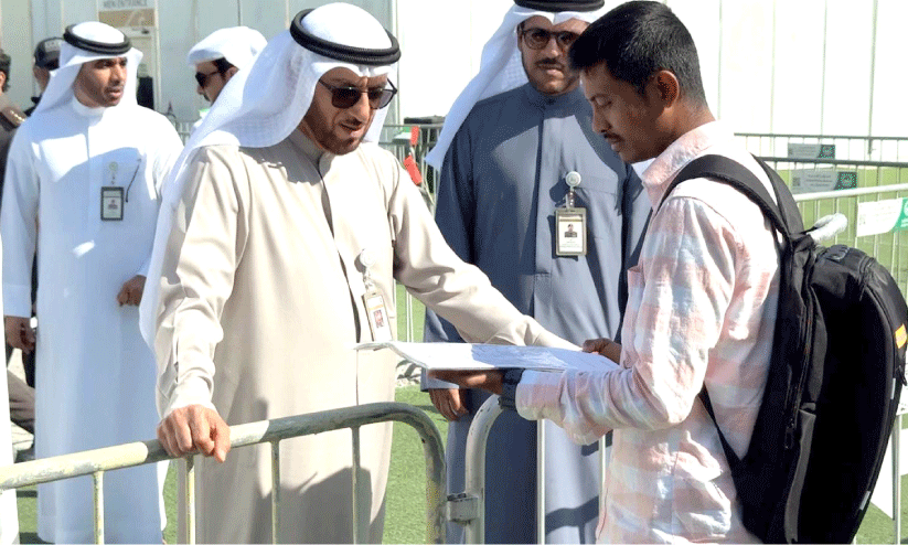 വിസ പൊതുമാപ്പ് ഇന്ന് അവസാനിക്കും വിസ പൊതുമാപ്പ് ഇന്ന് അവസാനിക്കും