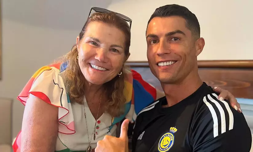 നിരുപാധികം നൽകിയ സ്നേഹത്തിനും പിന്തുണക്കും നന്ദി! അമ്മക്ക് പിറന്നാൾ ആശംസകളുമായി റൊണാൾഡോ