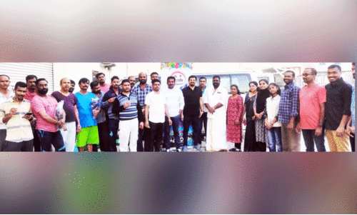 ആ​ല​പ്പു​ഴ പ്ര​വാ​സി അ​സോ​സി​യേ​ഷ​ൻ വി​ന്റ​ർ ജാ​ക്ക​റ്റ് വി​ത​ര​ണം