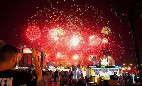 തൊ​ഴി​ലാ​ളി​ക​ളു​ടെ മെ​ഗാ പു​തു​വ​ത്സ​രാ​ഘോ​ഷം ഇ​ന്ന്