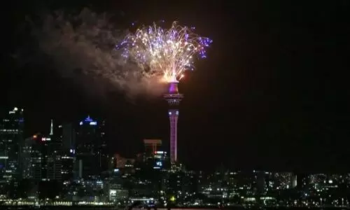 പുതുവർഷത്തെ വരവേറ്റ് ന്യൂസിലൻഡ്; ആദ്യമെത്തിയത് കിരിബാത്തിയിൽ -വിഡിയോ